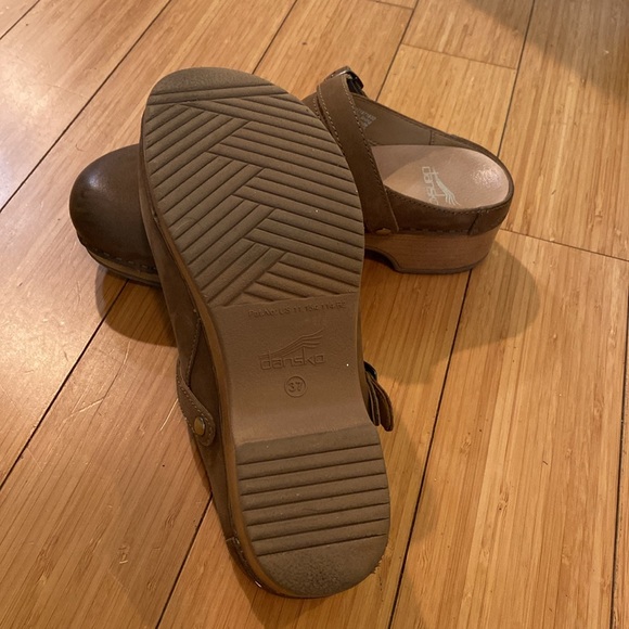 Dansko clogs size 7 burnished leather - Picture 8 of 10